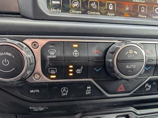 2022 Jeep Gladiator Overland