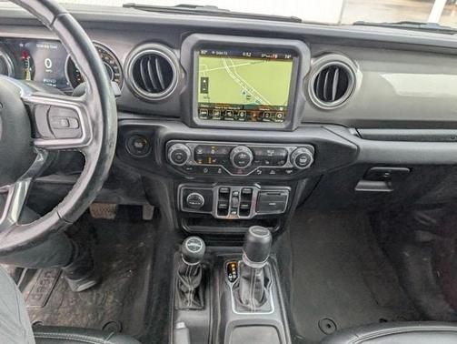 2022 Jeep Gladiator Overland