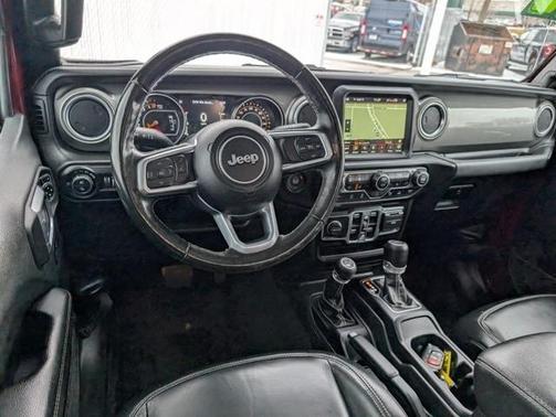 2022 Jeep Gladiator Overland