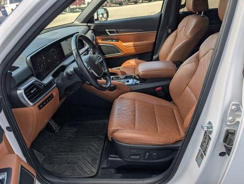 Glacial White Pearl 2023 Kia Telluride SX X-Pro