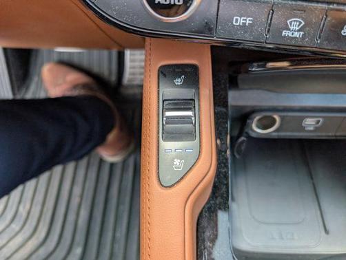 Glacial White Pearl 2023 Kia Telluride SX X-Pro