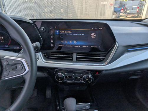 Sterling Gray Metallic 2025 Chevrolet Trax LT