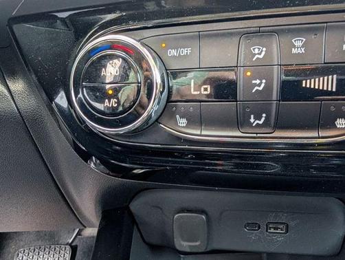 Sterling Gray Metallic 2025 Chevrolet Trax LT