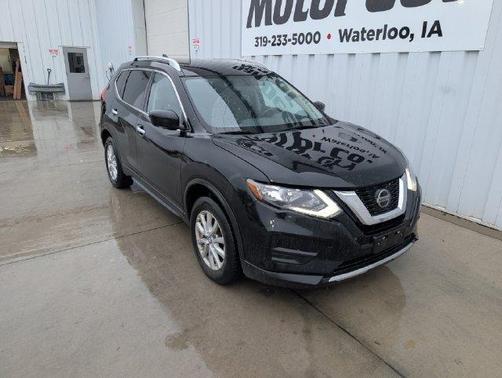 Magnetic Black 2018 Nissan Rogue SV
