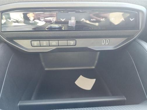 2026 Jeep Cherokee LAREDO/LIMITED