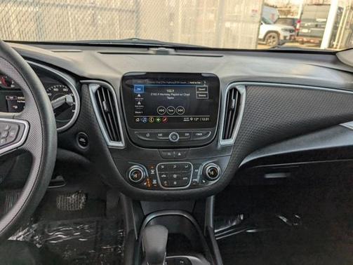 2025 Chevrolet Malibu LT