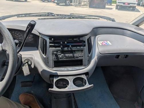 1992 Toyota Previa Deluxe