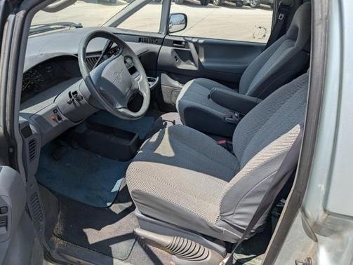 1992 Toyota Previa Deluxe