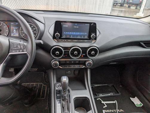 Cloud White 2022 Nissan Sentra S