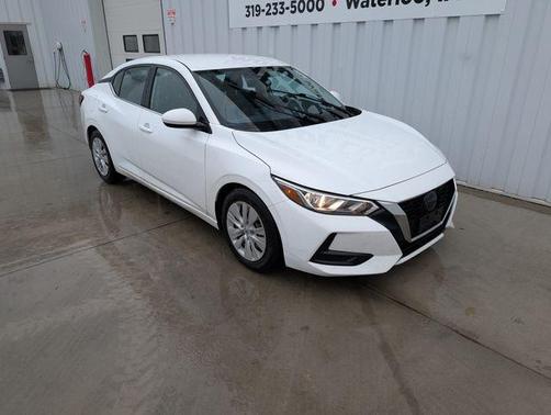 Cloud White 2022 Nissan Sentra S