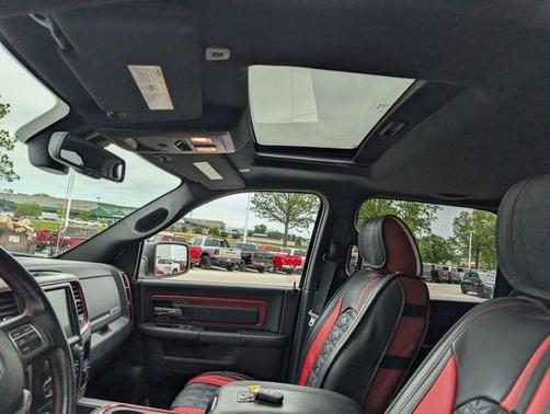 Bright White Clearcoat 2017 RAM 1500 Rebel