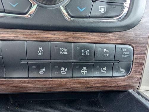 Blue Streak Pearlcoat 2015 RAM 2500 Laramie