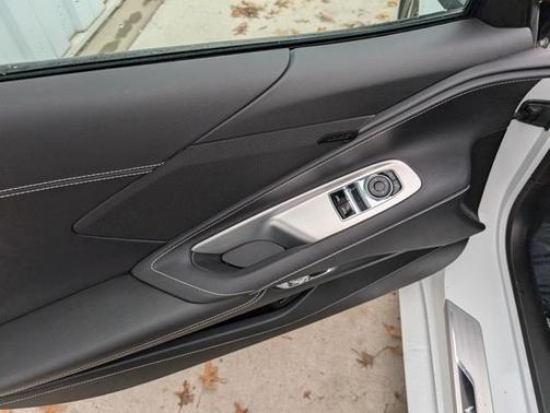 2023 Chevrolet Corvette Stingray w/1LT