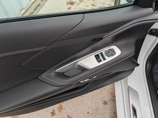 2023 Chevrolet Corvette Stingray w/1LT