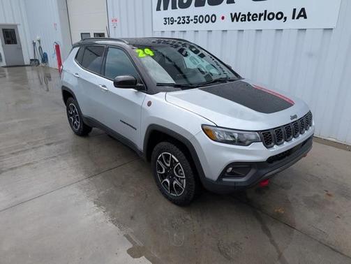 2024 Jeep Compass Trailhawk