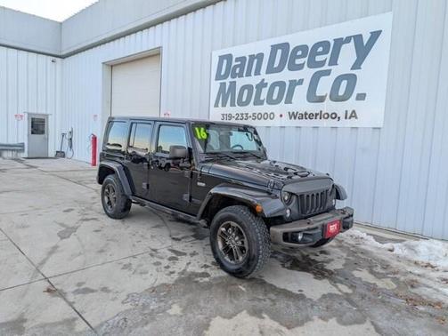 2016 Jeep Wrangler Unlimited Sahara