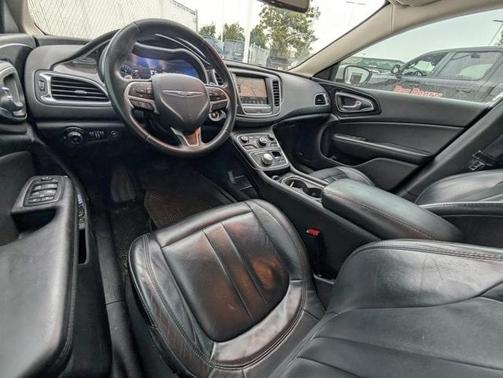 2015 Chrysler 200 C