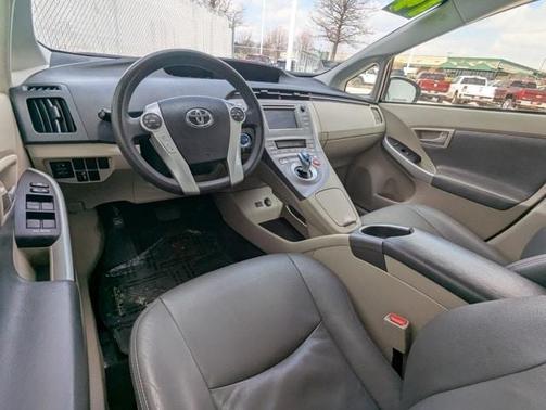 2014 Toyota Prius Four