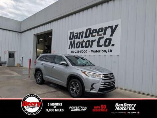 Celestial Silver Metallic 2018 Toyota Highlander LE