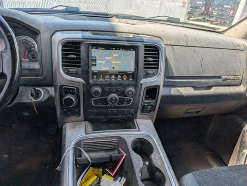 Delmonico Red Pearlcoat 2017 RAM 1500 Big Horn