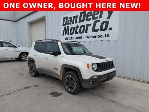 2023 Jeep Renegade Trailhawk