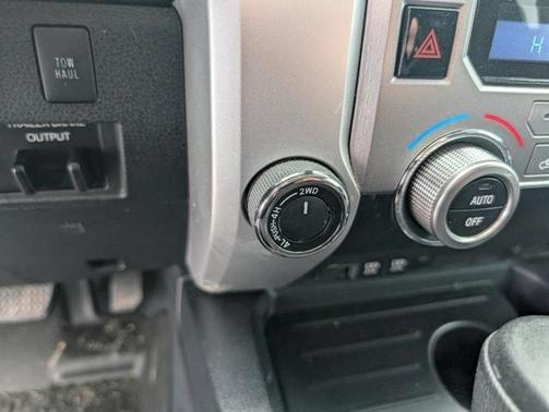 2020 Toyota Tundra SR5