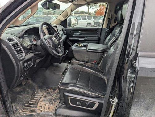 Diamond Black 2019 RAM 1500 Laramie