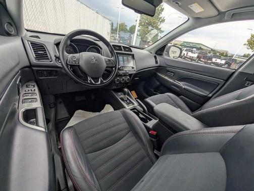 2024 Mitsubishi Outlander Sport 2.0 SE