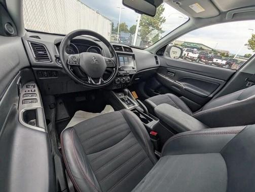 2024 Mitsubishi Outlander Sport 2.0 SE