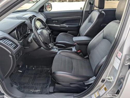 2024 Mitsubishi Outlander Sport 2.0 SE