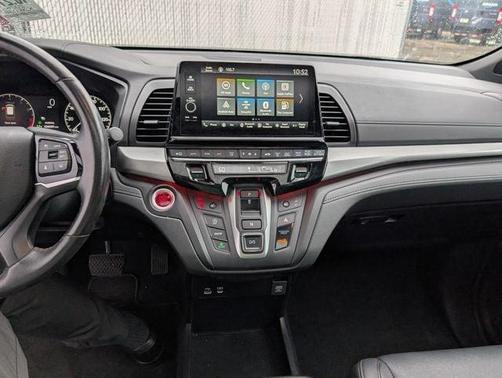Crystal Black Pearl 2025 Honda Odyssey Sport-L