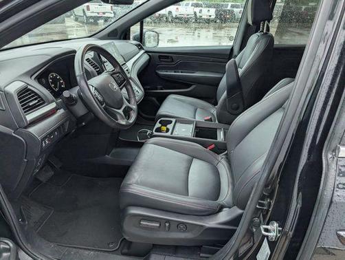 Crystal Black Pearl 2025 Honda Odyssey Sport-L