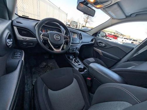 2018 Jeep Cherokee Latitude