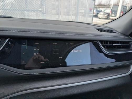 2022 Jeep Grand Cherokee 4xe Base