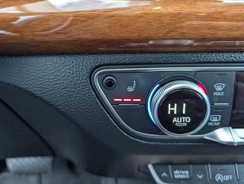 2021 Audi Q5 40 Premium Plus