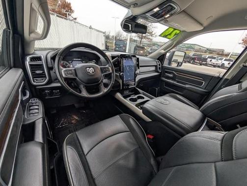 2024 RAM 3500 Laramie