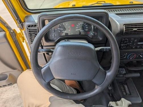 2000 Jeep Wrangler SE