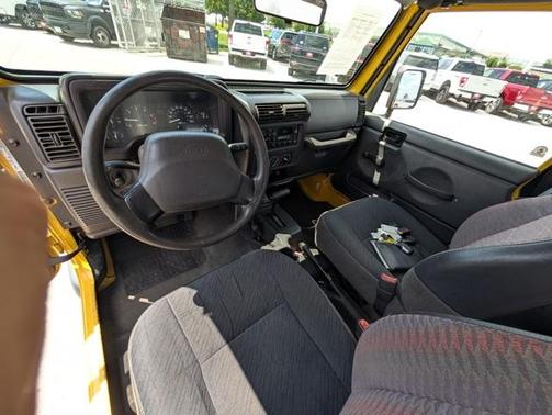 2000 Jeep Wrangler SE