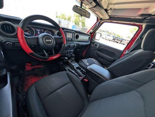 Firecracker Red Clearcoat 2018 Jeep Wrangler Unlimited Sport