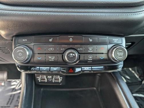 2024 Dodge Durango SXT