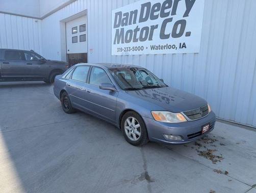 2000 Toyota Avalon XLS