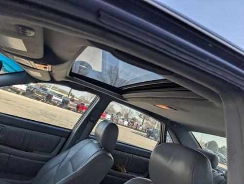 2000 Toyota Avalon XLS