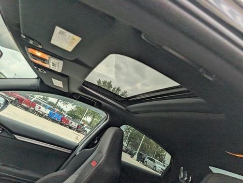 Black 2018 Honda Civic Si