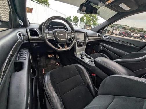 2015 Jeep Grand Cherokee SRT
