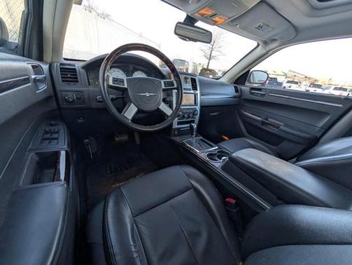 2010 Chrysler 300 Limited