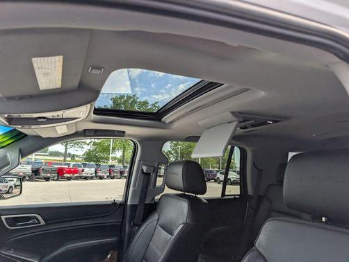 Quicksilver Metallic 2016 GMC Yukon Denali