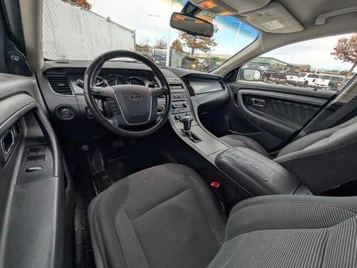 2010 Ford Taurus SEL