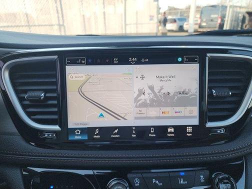 2026 Chrysler Pacifica Pinnacle