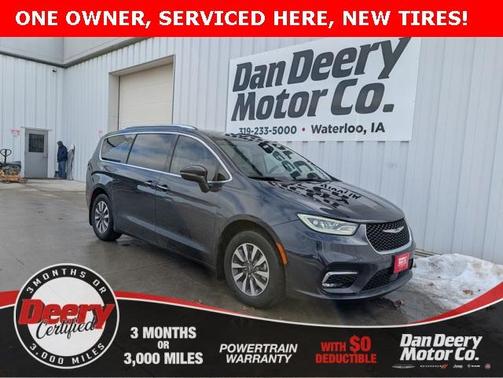 2021 Chrysler Pacifica Touring-L