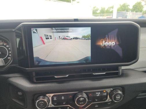 REIGN 2026 Jeep Gladiator Sport